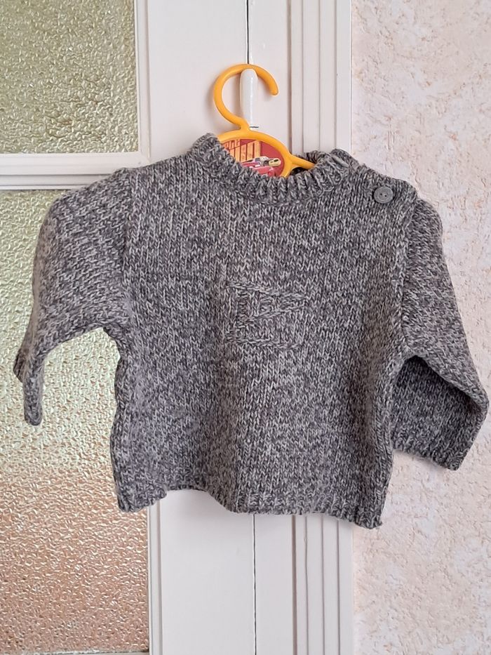 Pull 6 mois - photo numéro 2
