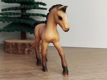 Schleich Figurine équidé pouliche