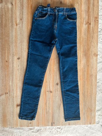 Jean slim 8 ans NEUF