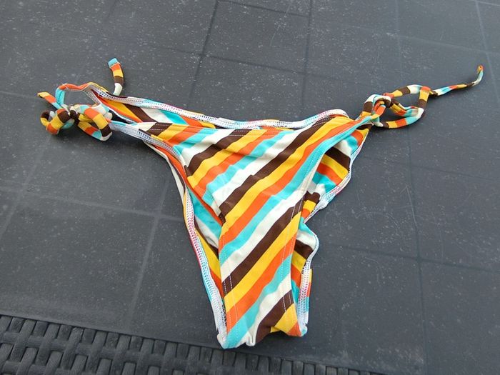 Bas de maillot de bain