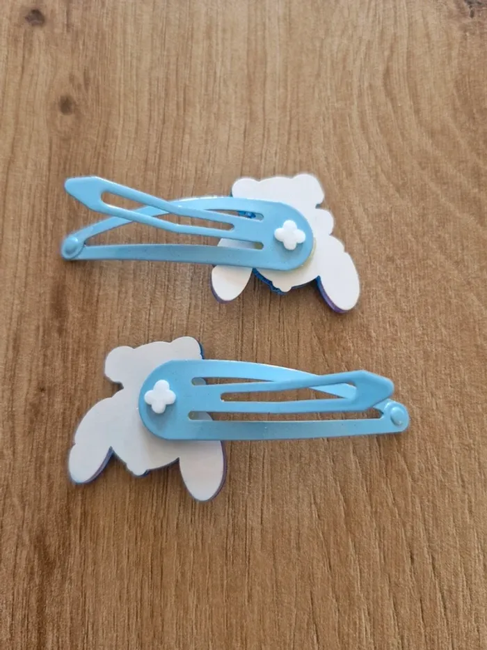 Lot 2 barrettes bleu – personnage Stitch Neuve - photo numéro 3