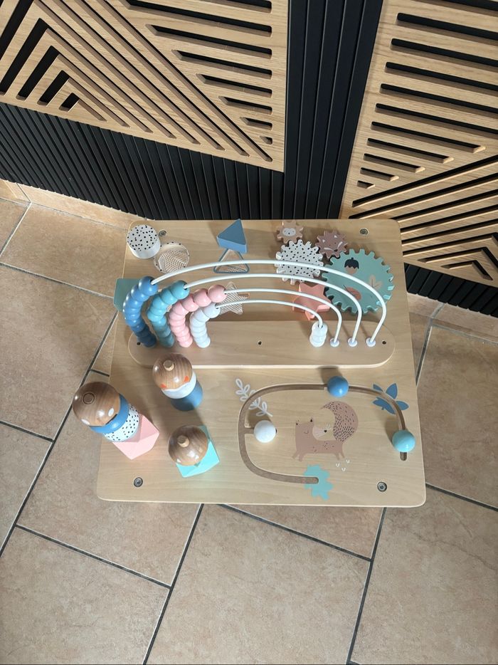Table d’activité bois bébé - photo numéro 5