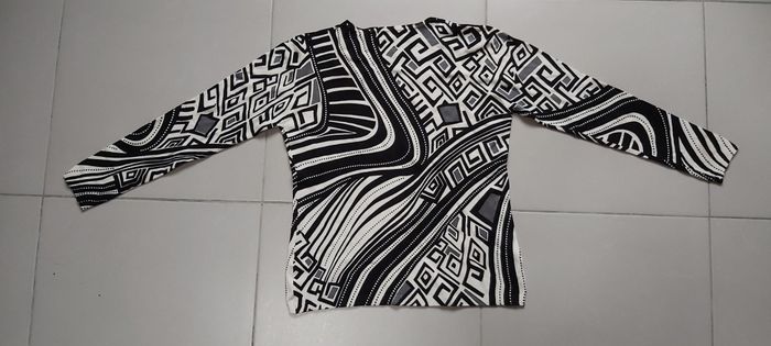 Pull avec perles - photo numéro 5