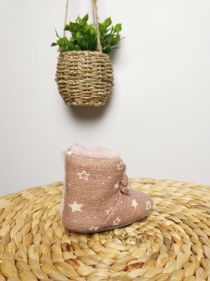Chaussons fourrés vieux rose motifs étoiles Lupilu Pointure 16/17 - photo numéro 5