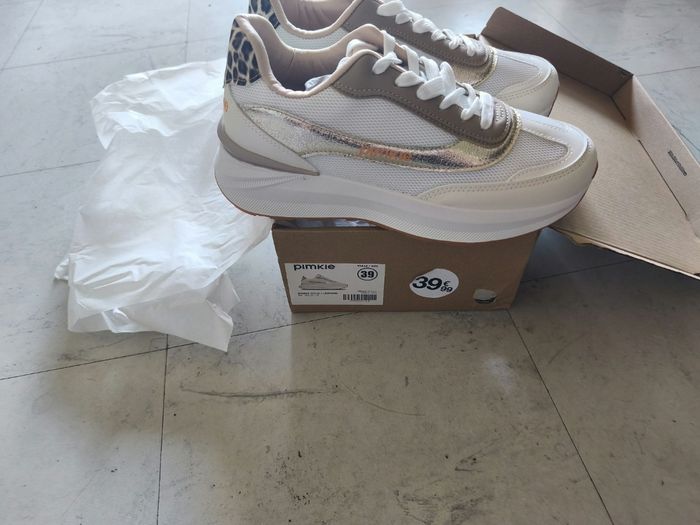 chaussures Pimkie taille 39  neuve - photo numéro 2