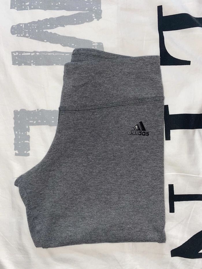 Legging ADIDAS femme taille XS - photo numéro 2