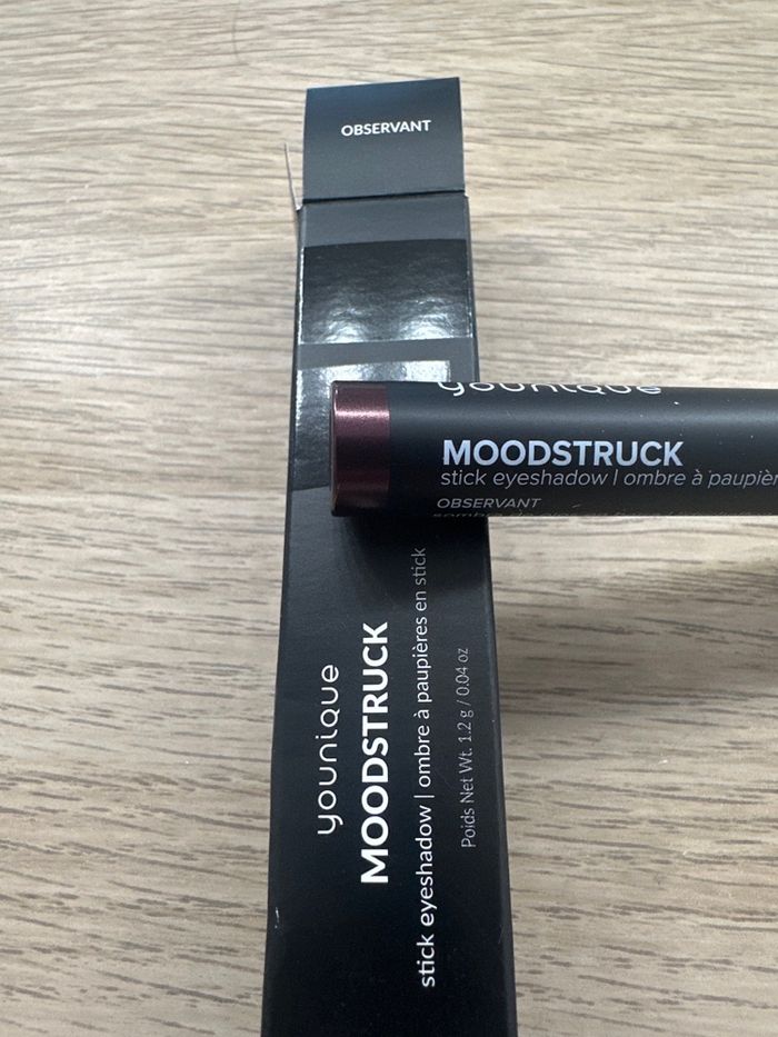 Ombre à paupières stick Observant - photo numéro 2