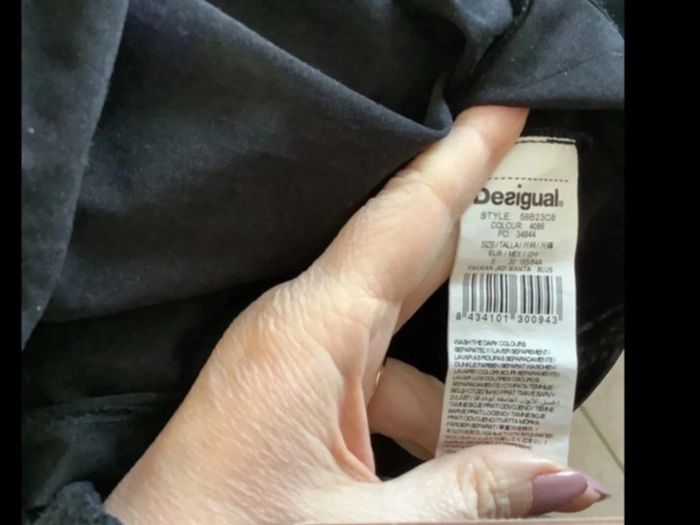 Haut fantaisie chauve souris Desigual taille S - photo numéro 8