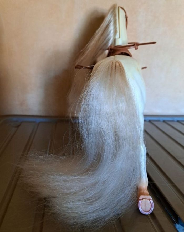 Cheval de Barbie - photo numéro 6