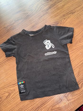 TEE shirt adidas
