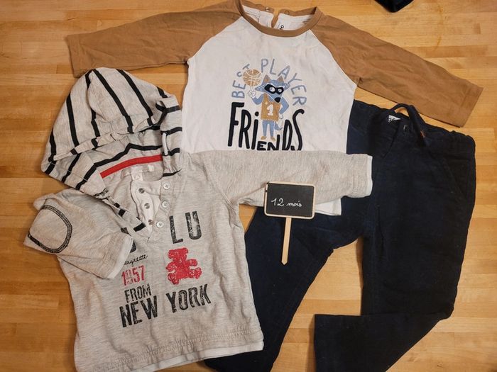 Lot ensemble bébé 12 mois