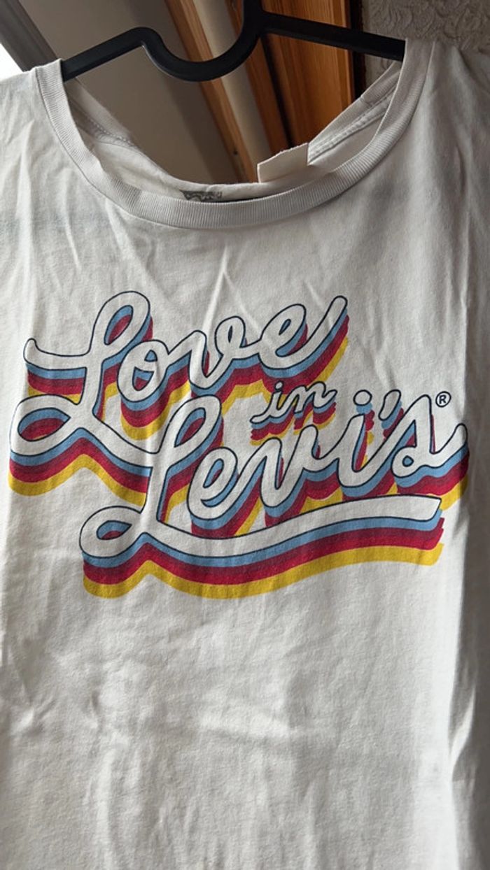 T-shirt Lévis taille s - photo numéro 2