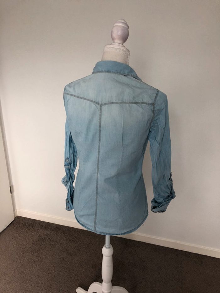 Chemise jean stradivarius taille M - photo numéro 5