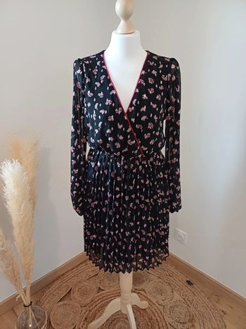 Petite robe noire Fleurie Cache Cache taille S 36