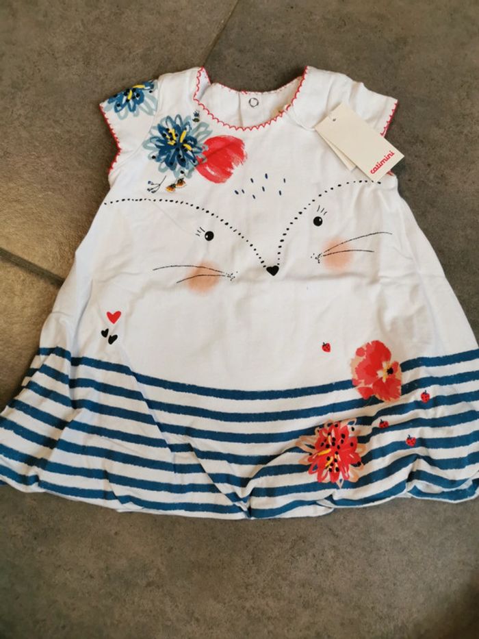 Robe catimini 6 mois