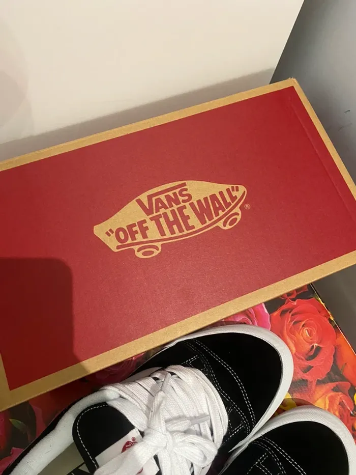 Vans Chaussures Knu Skool-Pointure 40 - photo numéro 3