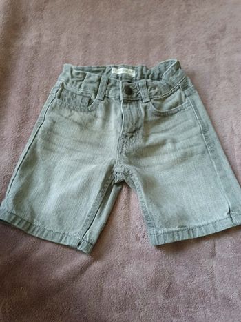 Short en jean gris - Taille 6 ans