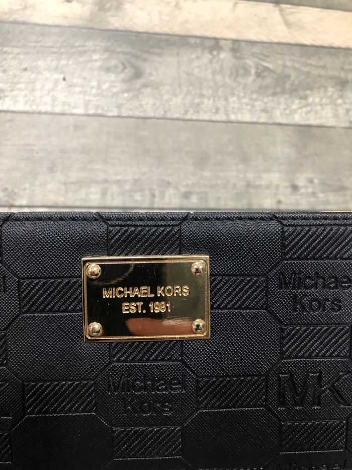 Portefeuille MK - photo numéro 7