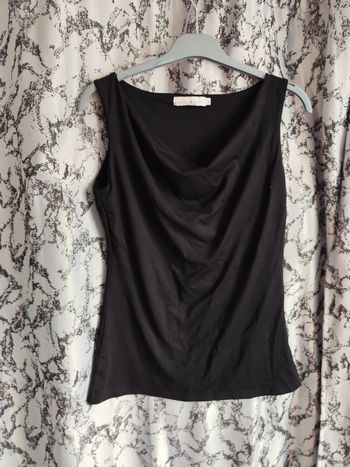 Haut sans manches noir drappé taille 2 Cache cache