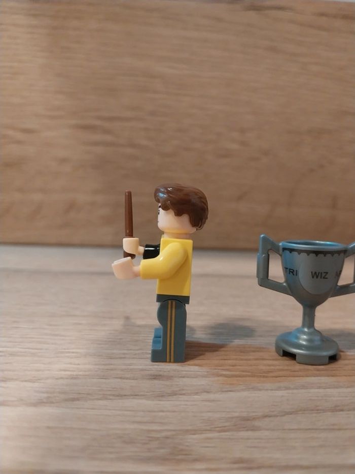 Figurine type lego Cedric Harry Potter - photo numéro 3
