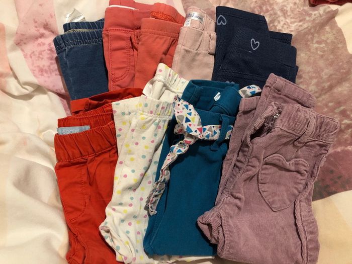 Lot pantalons bébé fille 12 mois
