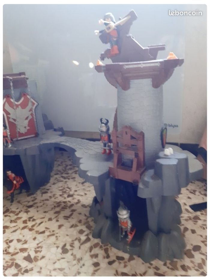 Château playmobil - photo numéro 3