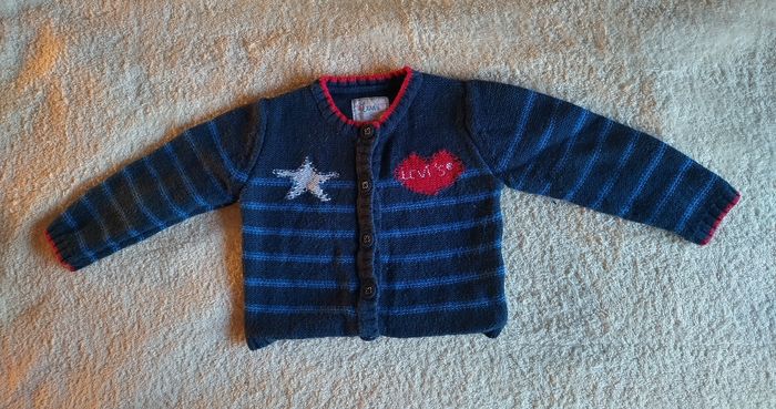 Adorable gilet bleu marine Levi's pour un bébé de 9 à 12 mois - photo numéro 4
