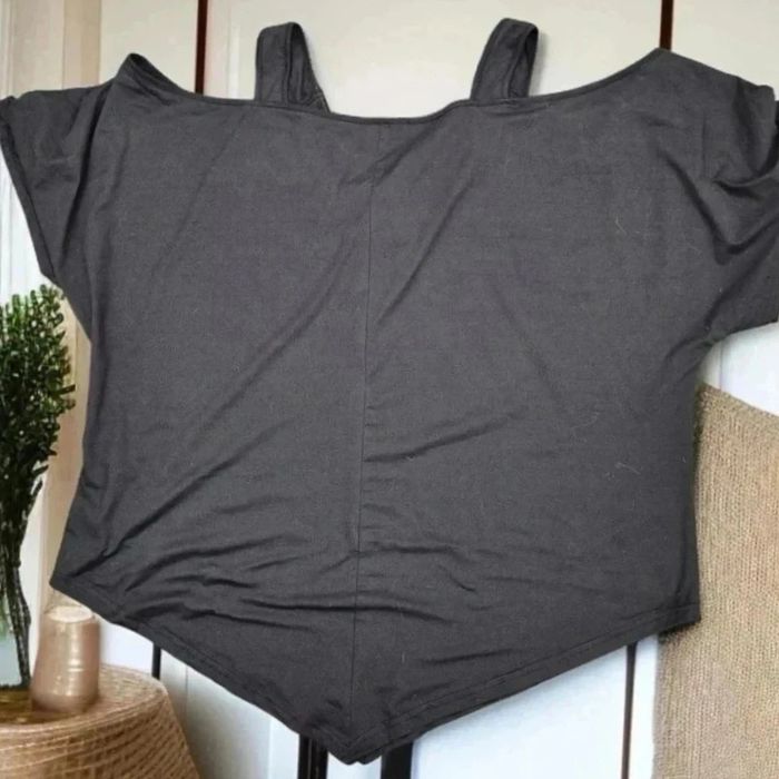 T shirt noir épaules dénudées 🌹XXL🌹 shein curve - photo numéro 2