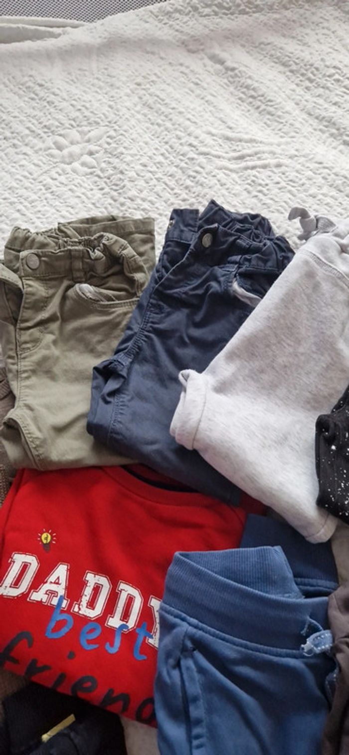 Lot 35 vêtements garçon 2 et 3 ans - photo numéro 11