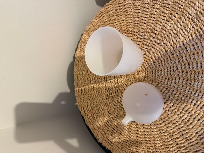 Verre canard ergonomique avec couvercle et bec - photo numéro 3