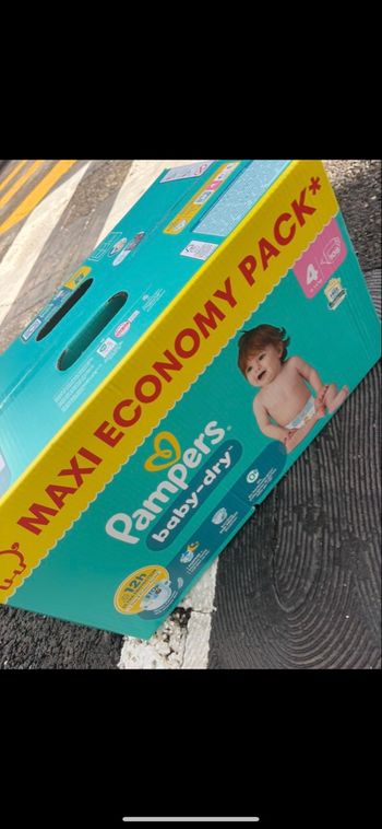 Pampers t4 108 couches 