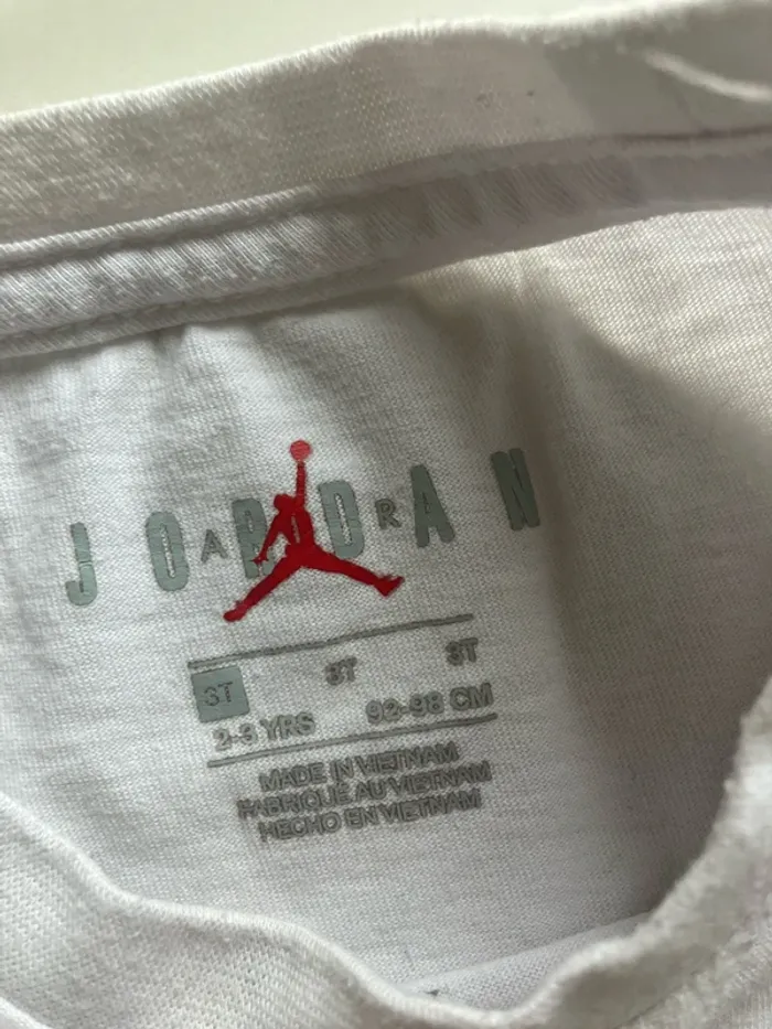 Ensemble survêtement + tee shirt Jordan 2-3 ans - photo numéro 5