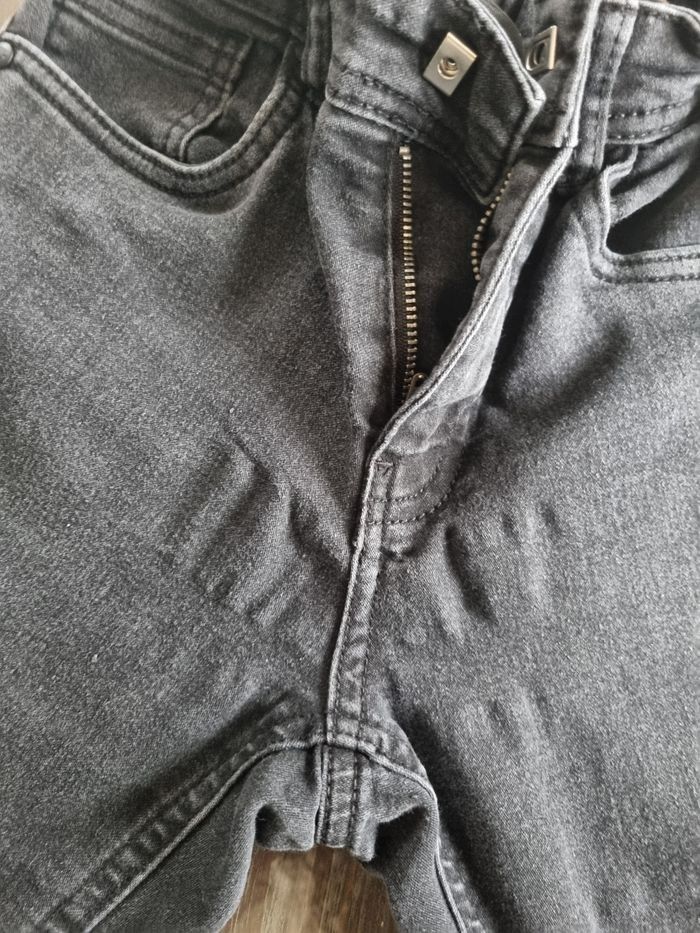 Lot de 2 jeans 👖 12 ans - photo numéro 5