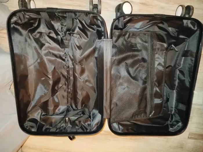 Valise - photo numéro 5