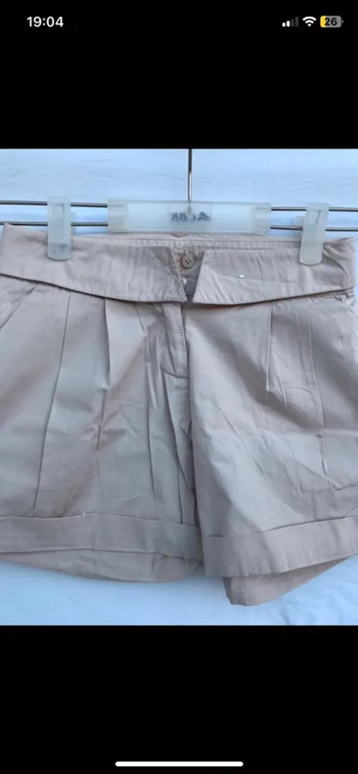 short beige - photo numéro 3