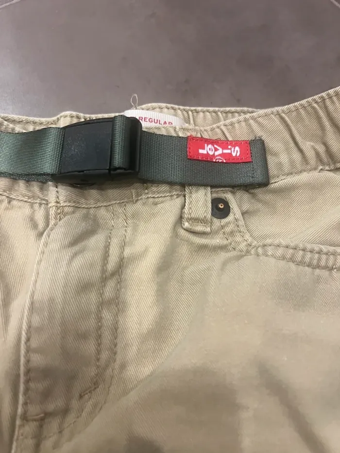 Short levi’s beige 6 ans - photo numéro 2