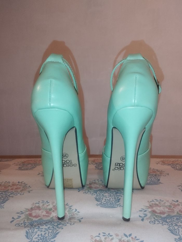 Talon femme 35 - photo numéro 3