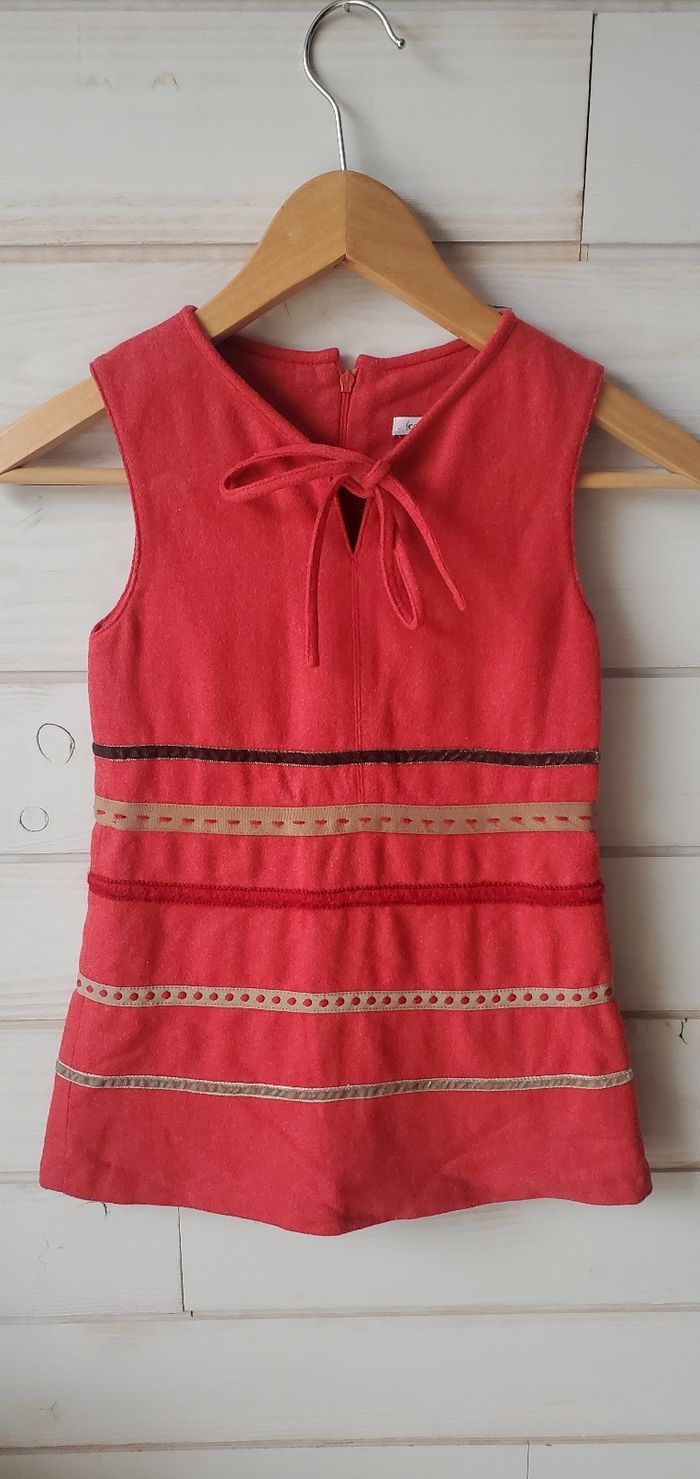 Robe cacharel
