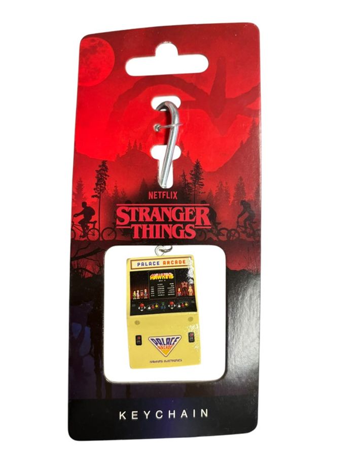 Porte clés Stranger Things Palace Arcade Pyramid International neuf