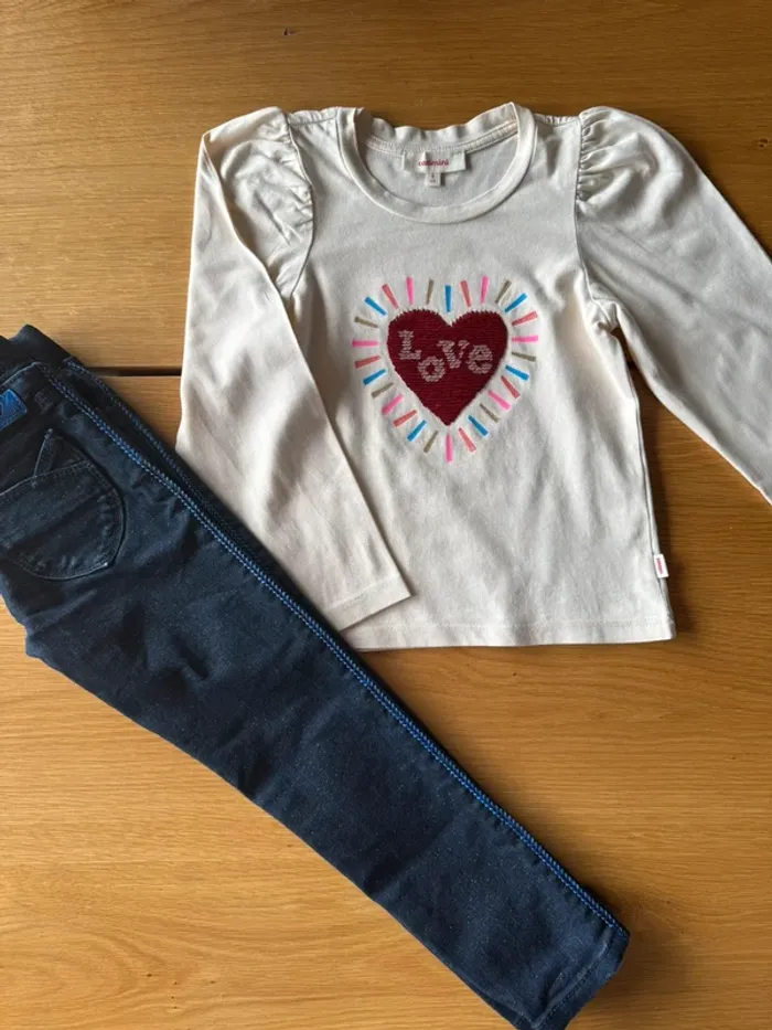Tenue 2 pièces, tregging jeans pailleté bleu denim et top ML beige cœur sequins - Taille 4 Ans - photo numéro 2
