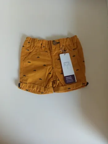 Short 6 mois