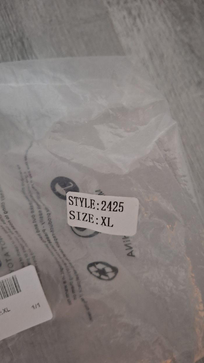 Maillot de bain taille XL neuf - photo numéro 5