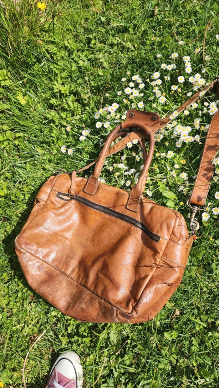 Joli sac en cuir vintage - photo numéro 3