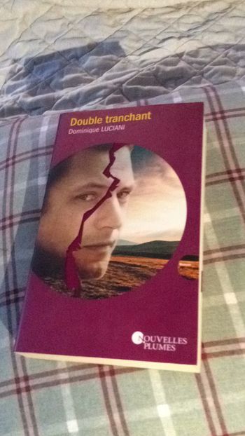 #double tranchant par Dominique Luciani
