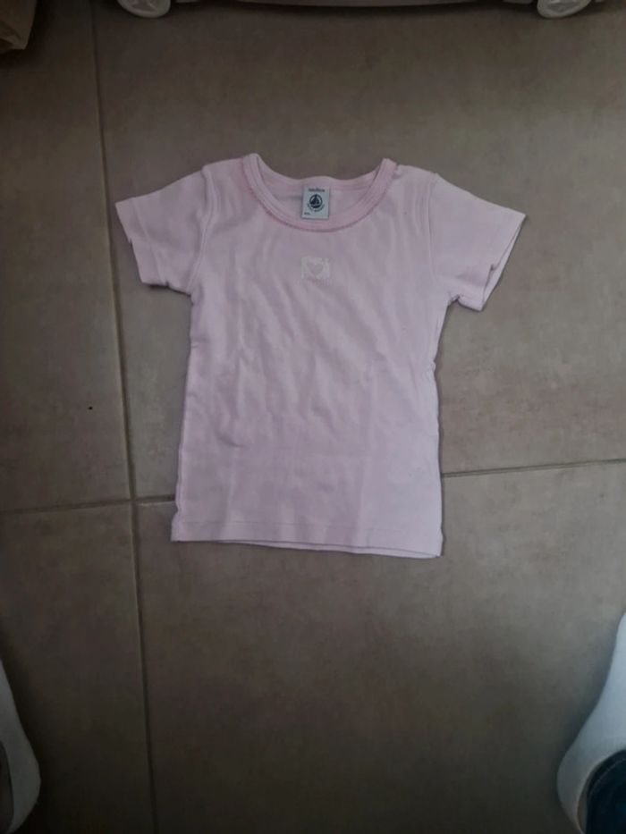 Tee shirt petit bateau 2 ans