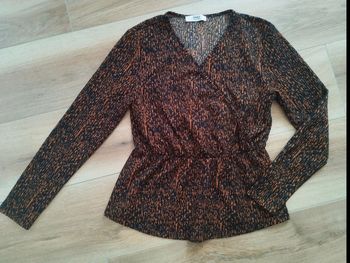 Blouse cache cœur orange et noire XS Only
