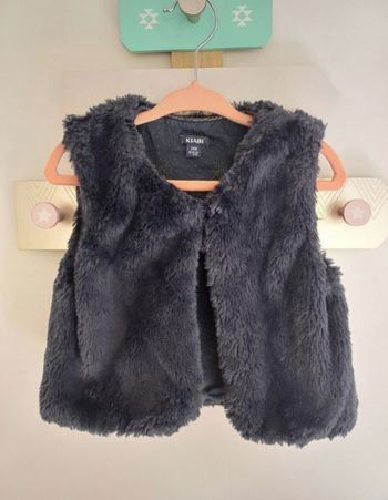 Gilet sans manche fourrure