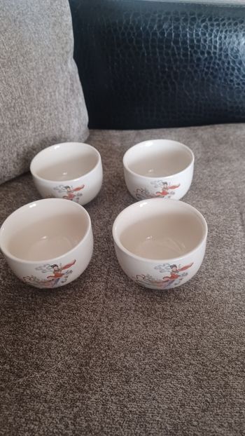 Lot de 4 bol motifs femme chinoise neuf