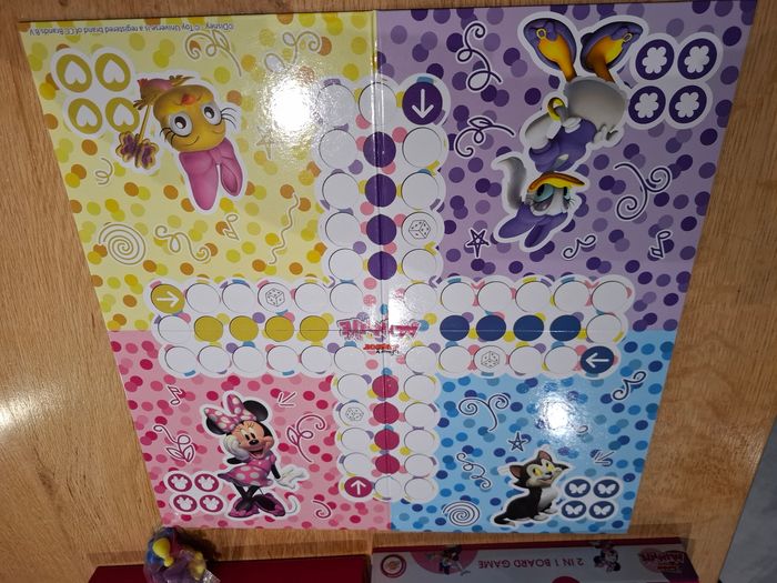 Boite de jeux minnie - photo numéro 4