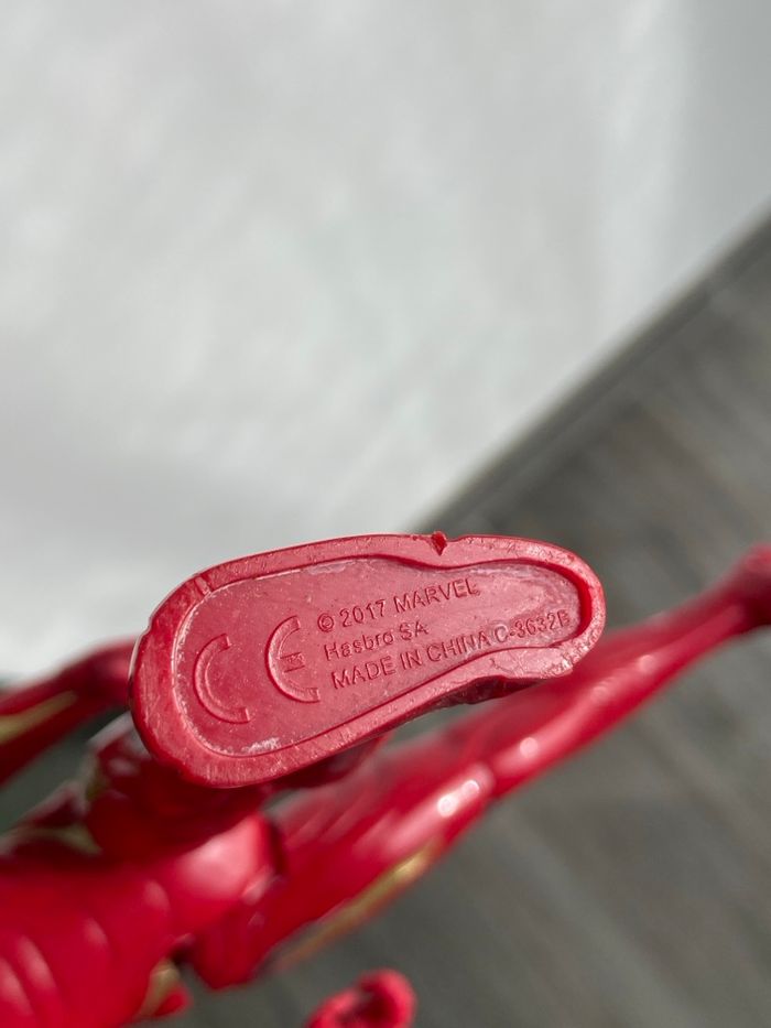 Lot 2 Figurines Iron Man Marvel Hasbro 2014- 2017- 30 cm - photo numéro 5